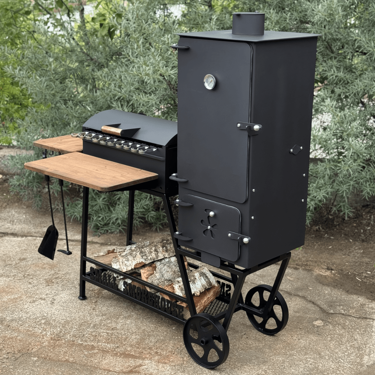 Venkovní kombinovaná kuchyně Small Smokehouse Kalme - Obrázek 3